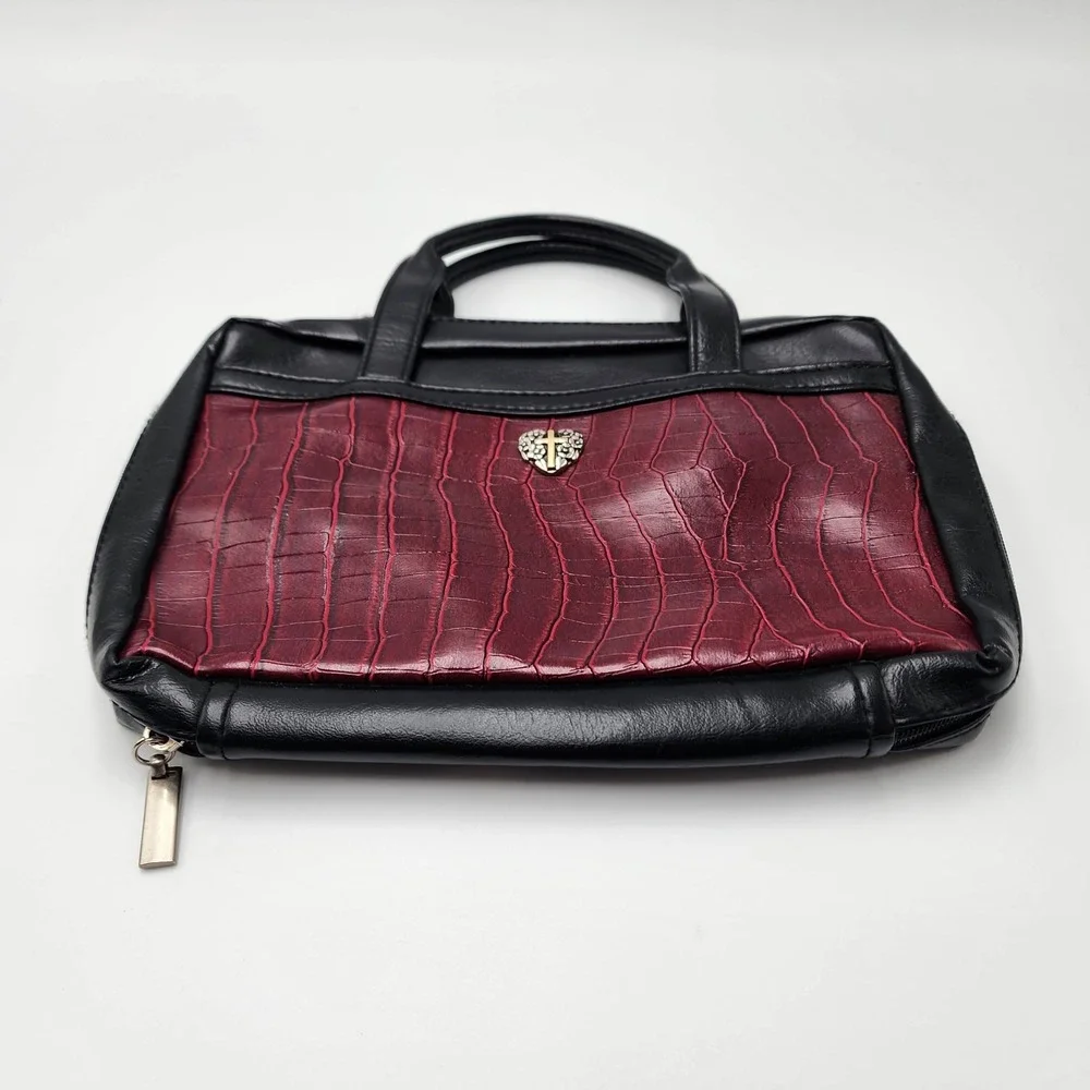 Greg Gift Red and Black Bible Case Purse Zip Pebbled‎ Handbag Large Faux Leather